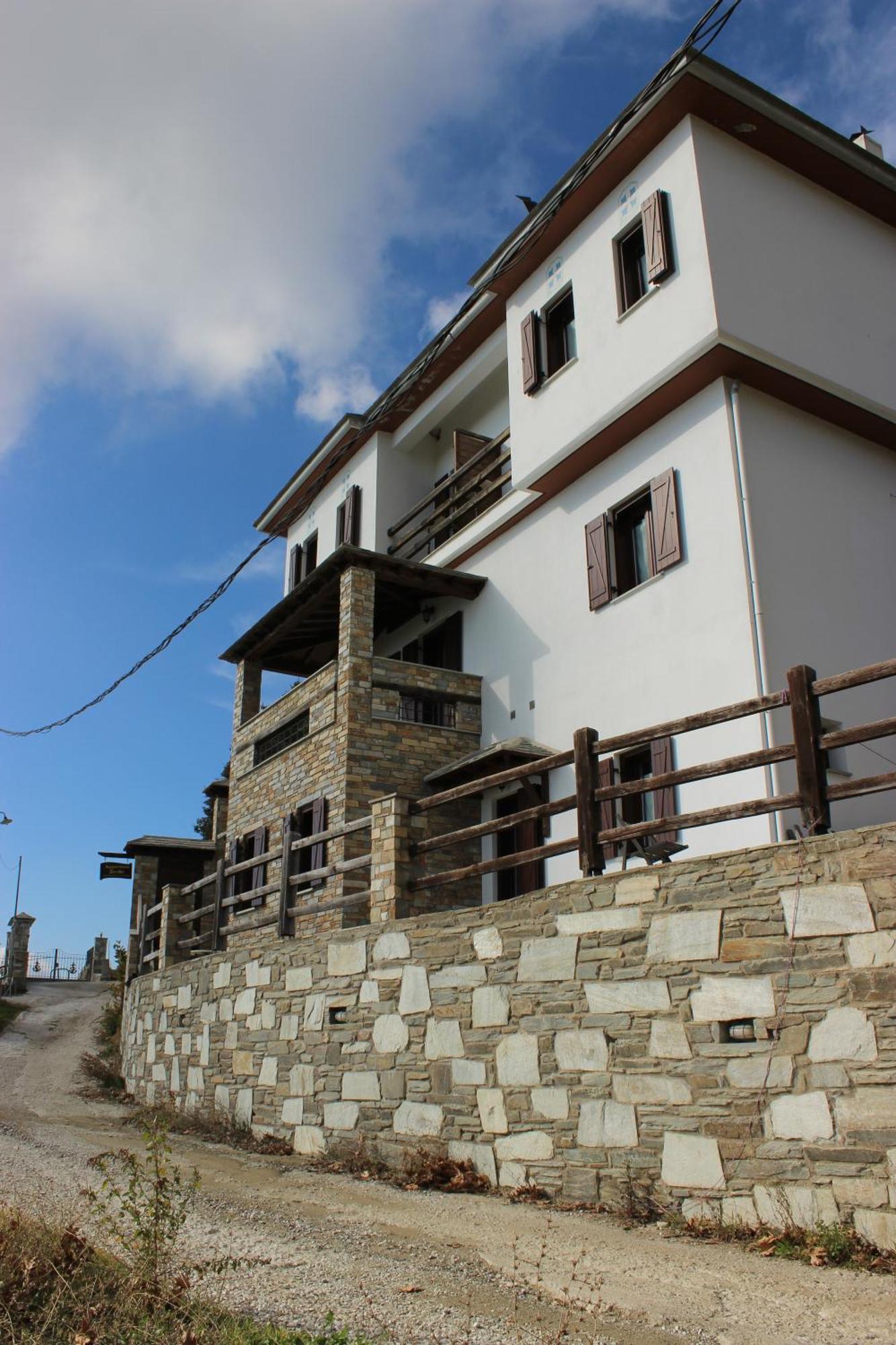 Archontiko Xantha Hotel Makrinítsa Екстериор снимка